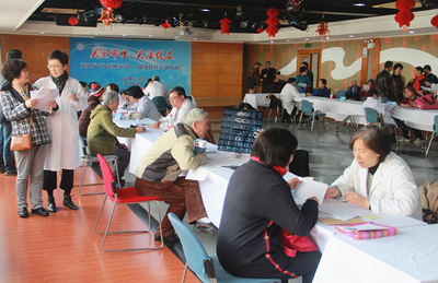 第九屆名醫(yī)師大行 現(xiàn)場解讀體檢報(bào)告，健康咨詢再創(chuàng)新意